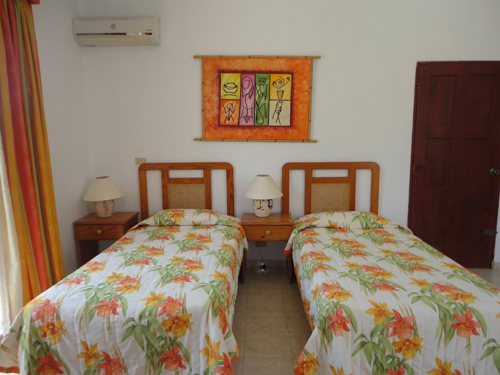 Hotel Angel Gabriel بوكا شيكا المظهر الخارجي الصورة